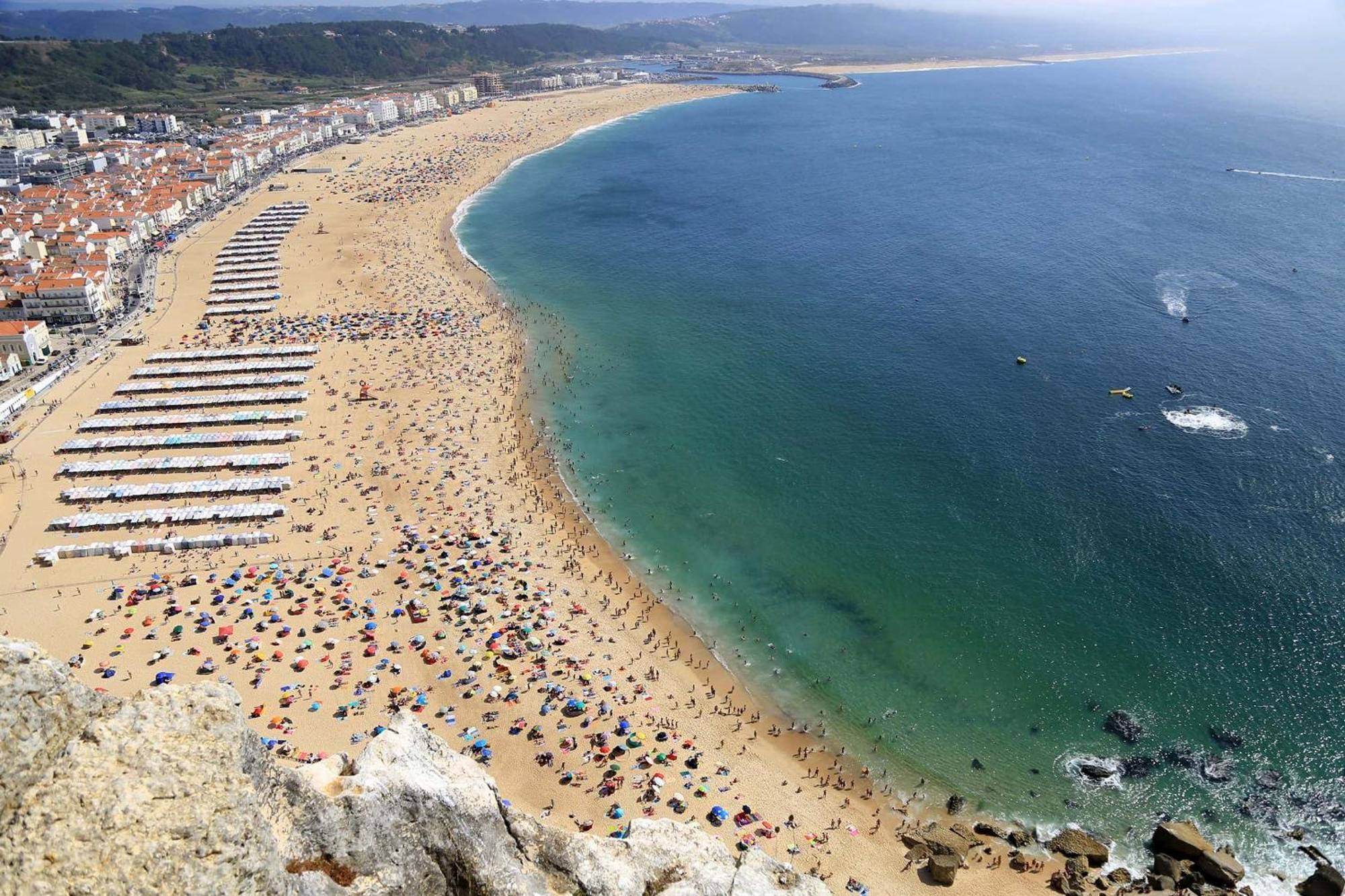 Condominio Serra Dani Nazaré Esterno foto
